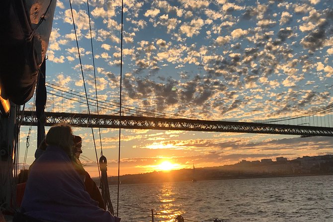 2 Hour Lisbon Sunset and Wine Sailing Tour - Starting Point at Doca de Belem for Easy Access