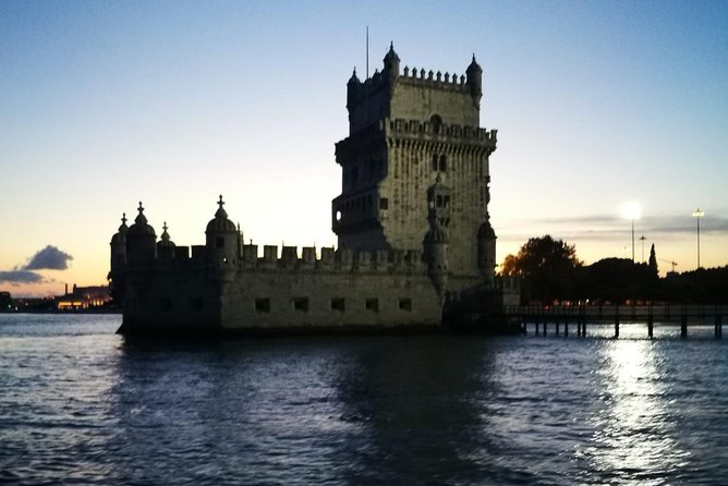 2-Hour Lisbon Traditional Boats Sunset Cruise with White Wine - Booking and Flexibility Policies