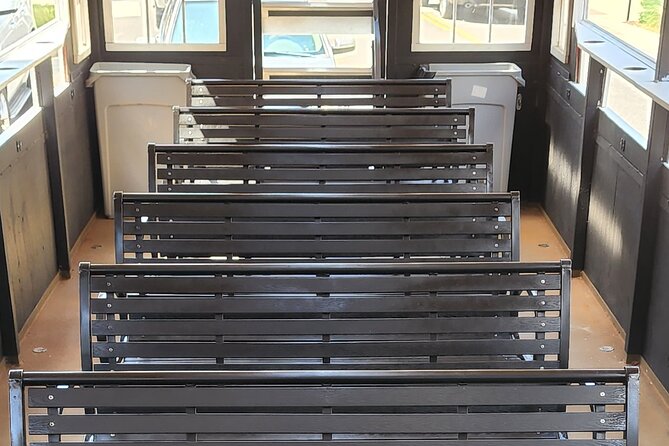 2 Hour Narrated Sightseeing Tractor Tour of Nashville - Logistics and Meeting Details