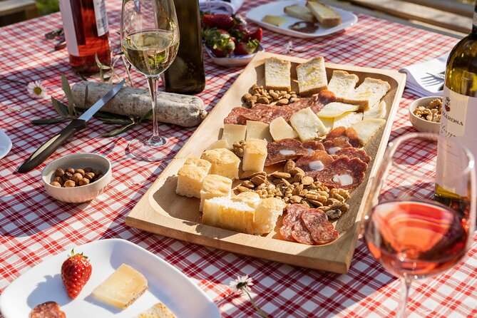 2-Hour Picnic among the Olive Trees with Typical Abruzzese Products - 2-Hour Picnic among the Olive Trees in Abruzzo: A Quiet Taste of Italy