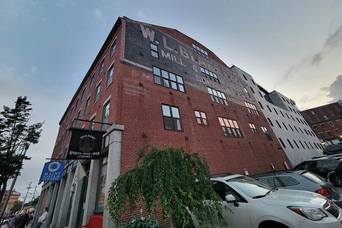 2-Hour Portland Old Port Ghost Walking Tour - Author Nomar Sleviks Encounter at the WL Blake Building