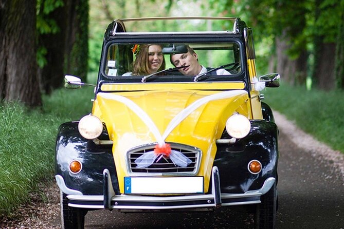 2 Hour Private Guided 2CV or Traction Tour Experience in Paris - Discover Le Marais and Its Unique Charm