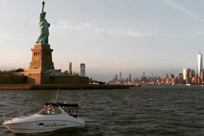 2-Hour Private Luxury Boat Tour in New York City - Practical Details and Booking Considerations