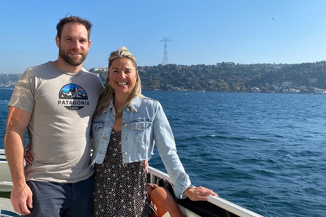 2-Hour Private Luxury Yacht Cruise on Bosphorus with Transfers - Top Istanbul Sights Visible from the Bosphorus