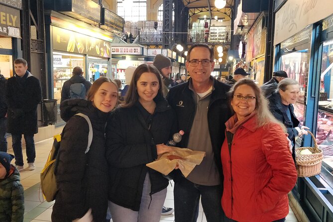 2-Hour Private Market Tour in Budapest With Free Tastings - Personalized Guidance and Local Tips