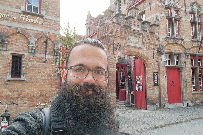 2-Hour Private Walking Tour of Bruges - Practical Details: Meeting Point, Accessibility, and Booking
