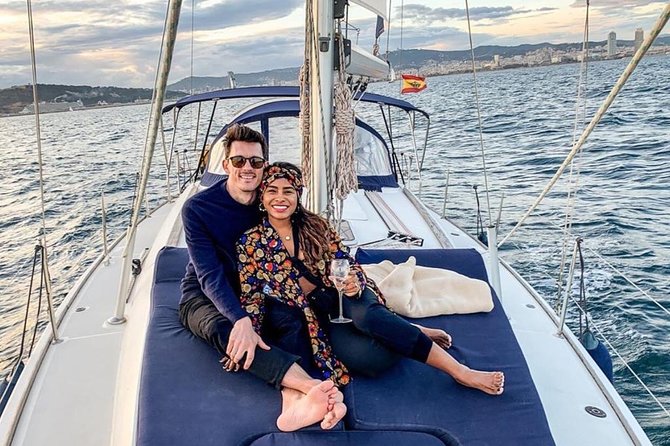 2-Hour Sailing Trip from Barcelona with open bar - Starting Point at Moll de Mestral, 41: Easy Access and Smooth Check-in