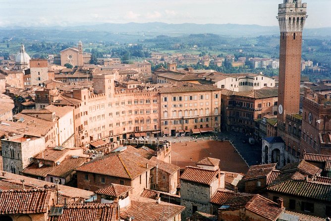 2 hour Siena Private Guided Walking Tour - Exploring Siena’s Medieval Neighborhoods and Contrade