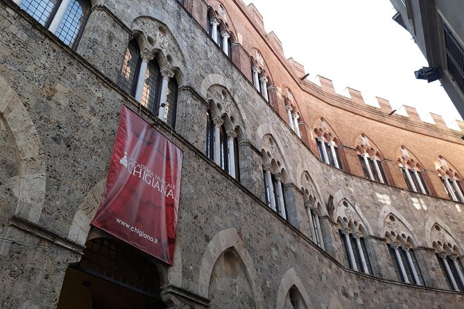 2 hour Siena Private Guided Walking Tour - Logistics: Meeting Point and Group Size