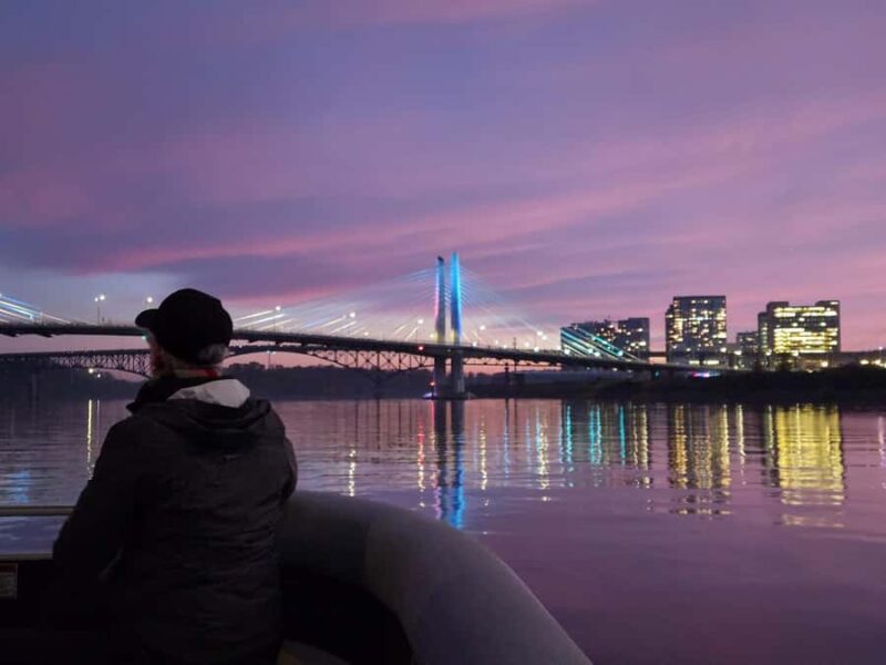 2-Hour Sunset River Cruise on the Willamette River - The Route Highlight: Iconic Landmarks and Scenic Views