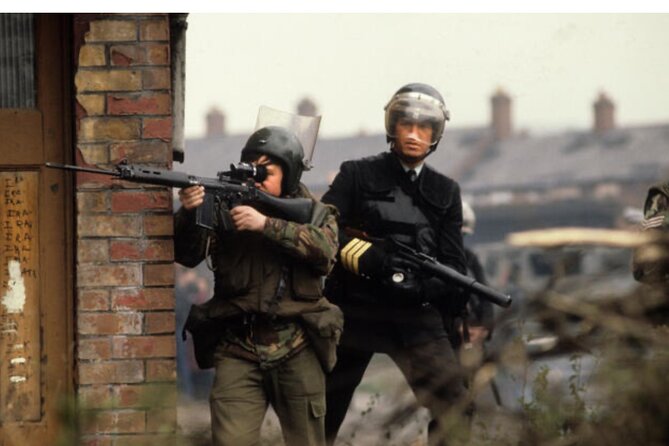 2 Hour Terror and Mural History Belfast taxi Private Tour - Honoring Bobby Sands: The Iconic Murals of Resistance