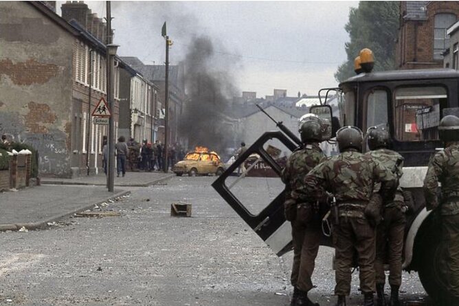 2 Hour Terror and Mural History Belfast taxi Private Tour - The Clonard Martyrs Memorial Garden: Commemorating the Fallen
