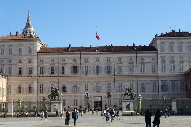 2-hour Turin guided small group walking tour - Starting at Piazza Castello: The Heart of Turin