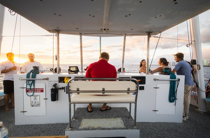 2 Hour Valentines Day Sunset Cruise in Waikiki, Oahu - Meeting Point and Departure Details