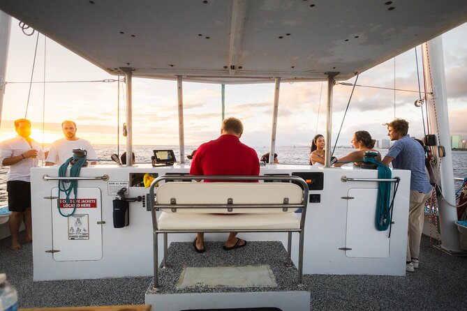 2 Hour Valentines Day Sunset Cruise in Waikiki, Oahu - How This Tour Stands Out from Other Oahu Cruises