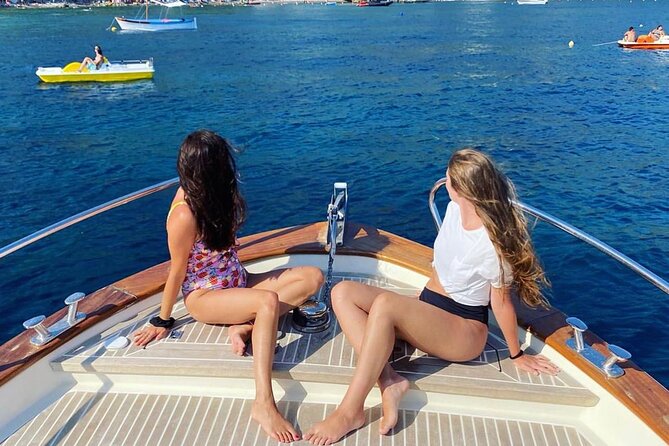 2 Hours Aperitif on Boat at Sunset - Key Points