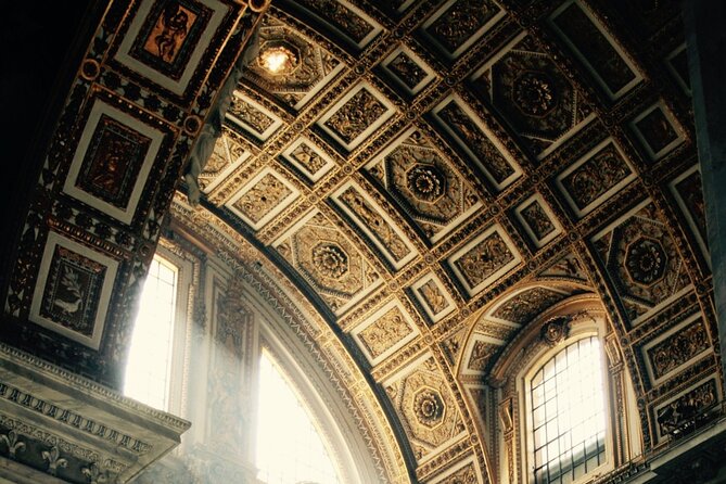 2 Hours Guided Walking Tour in St. Peter's and Dome Exploration - Practical Guidance and Dress Code