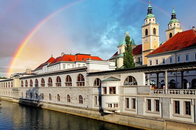 2 Hours Ljubljana Private Walking Tour with a Guide - The Architectural Marvel of the Triple Bridge