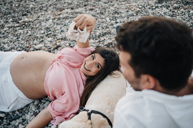 2 hours Photography & Filmmaking in Old Town of Rhodes - Logistics and Group Size