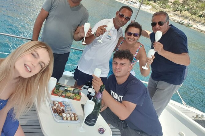 2 Hours Private Boat Tour Isola Bella Taormina Giardini Naxos - Exclusive Views of Taormina’s Top Hotel and Private Beach