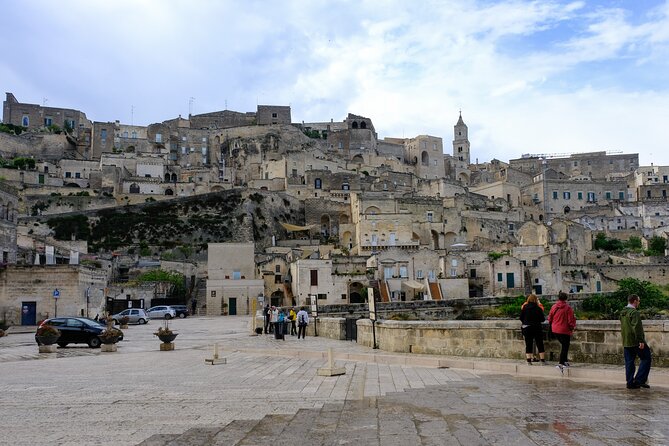 2 Hours Private Guided Tour in Sassi di Matera - Visiting the Piazza Vittorio Veneto: The Heart of Matera’s Old Town