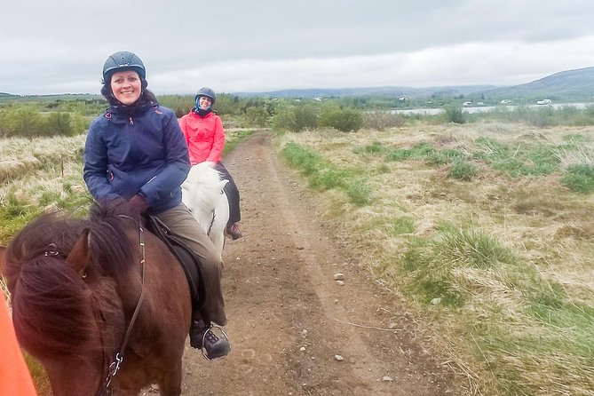 2 hours Private Horse Riding to Lake Hafravatn, Reykjavík - Mos - Dress for the Weather and Riding Comfort