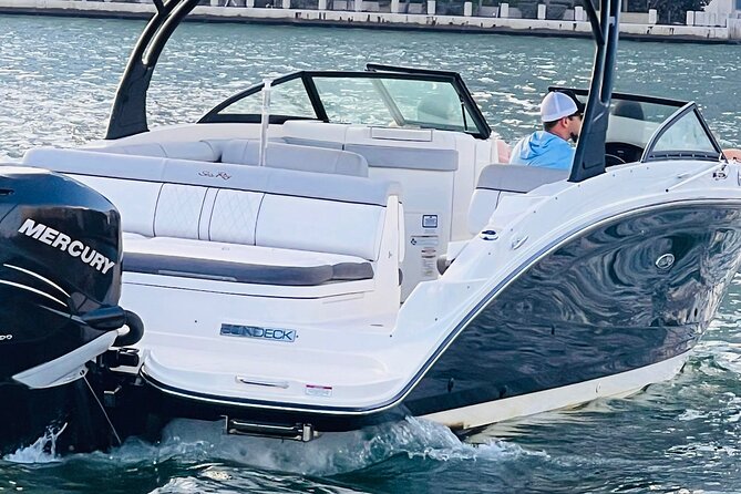 2-Hours Private Miami Boat Tour With Champagne - Stops at Flagler Monument Island and Millionaire’s Row