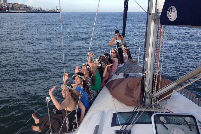 2 Hours Private Sailing Tour in Lisbon - Logistics: Meeting Point, Group Size, and Flexibility