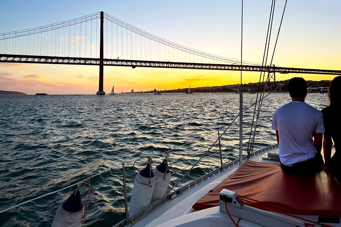 2 Hours Private Sailing Tour with Wine and Snacks - Key Points