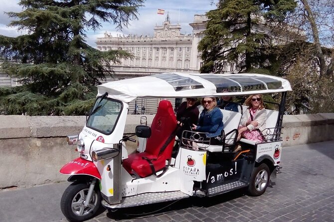 2 Hours Private Tuk tuk Tour in Madrid - Visiting the Plaza De Santa Ana and Its Historic Charm