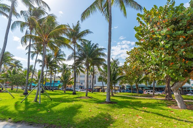 2 Hours Private Walking Tour in Miami Beach - Key Points