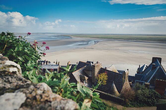 2 Hours Private Walking Tour of Mont Saint Michel - Key Points