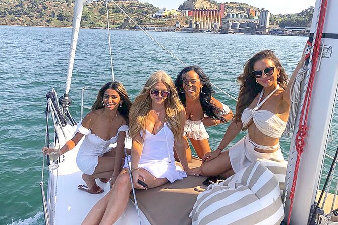 2 Hours Sailing Tour in Lisbon - Key Points