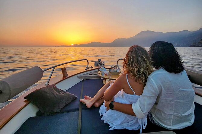 2 Hours Sunset Cruise of Positano - Key Points