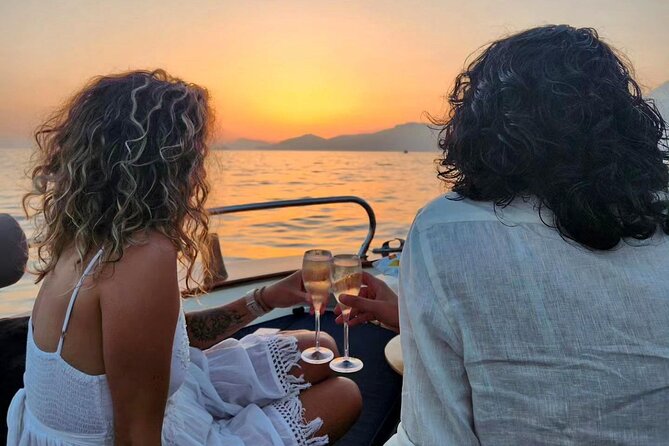 2 Hours Sunset Cruise of Positano - Snacks, Drinks, and Onboard Comforts