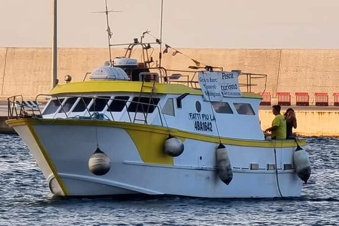 2 hours tour on boat to Polignano a mare - Practical Details and Booking Tips