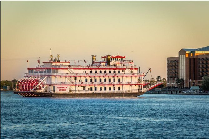 2 HR Savannah Riverboat Dinner Cruise with Onboard Entertainment - Discover the Charm of the Savannah Riverboat Dinner Cruise
