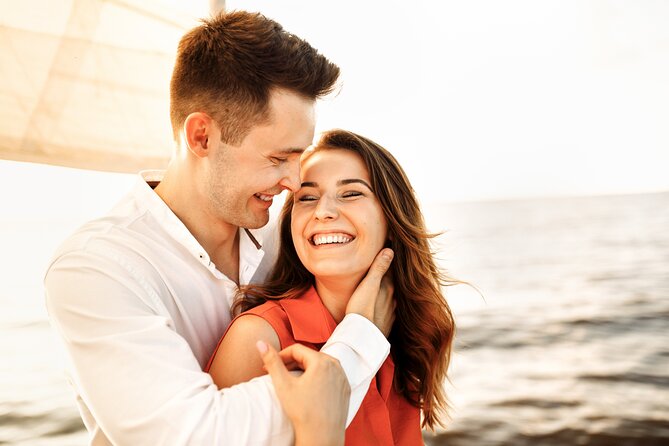 2 Hr Shared Day Sail Along Historic Bay Front - Key Points