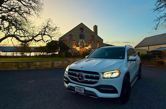 2 to 5 Guests Fredericksburg Private Mercedes SUV Wine Tour - Untamed Wine Estates: A Fusion of Science and International Inspiration