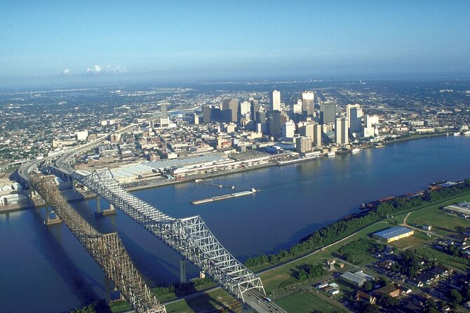 20 Passenger New Orleans Airport or Hotel Transfer - Booking and Availability Details