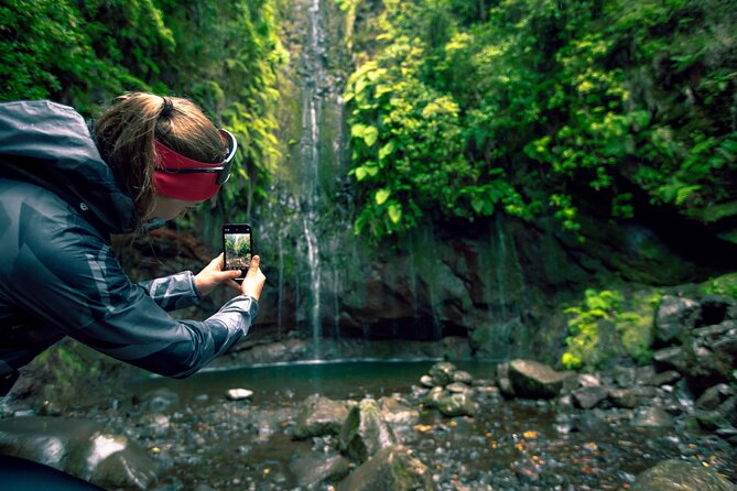 25 Fountains Levada: Hiking Tour in Madeira Rabaçal Valley (PR6) - Waterfalls and the 800-Meter Tunnel