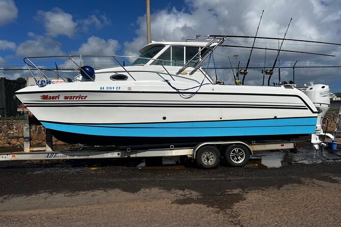 26 Foot Glacier Bay 6 Hour Charter - Exciting Kauai Deep-Sea Fishing on a 26-Foot Glacier Bay Charter
