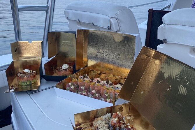 2H Hour Private Cruise on Lake Como by Motorboat 6 PAX - The Rich History and Legends Shared by Captain Giovanni