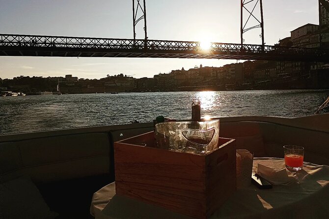 2h Private Boat Trip for two with Tasting in Porto - Flexibility and Booking Details