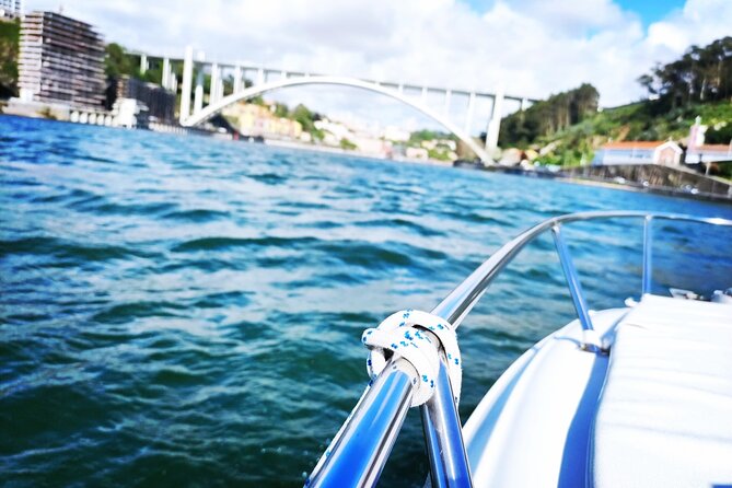 2h Private Boat Trip for two with Tasting in Porto - Porto’s Best Way to Celebrate Special Moments
