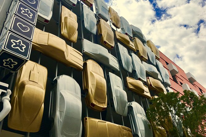 2H Private Classic Car Tour Miami Beach & Wynwood - The Guide: Knowledgeable, Entertaining, and Personalized