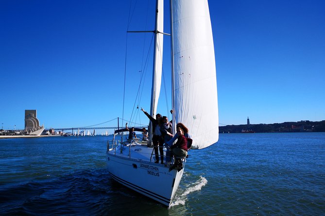 2h Private Group - Exclusive Boat Tour with Local Sailors - Comparing this Tour to Other Lisbon Water Experiences