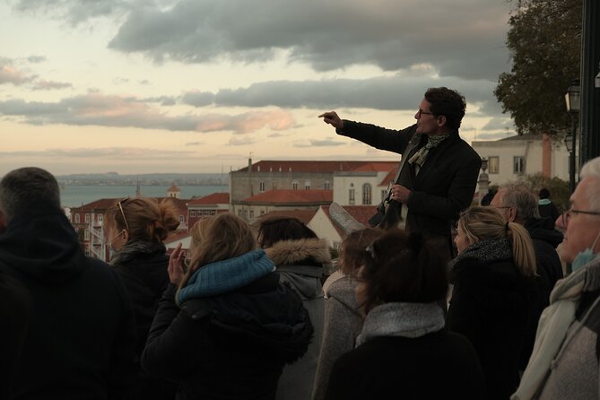 2H - Private Tour in Lisbon by Tuk-Tuk (Fluent French) - Discover Lisbon in 2 Hours on a Private Tuk-Tuk Tour with Fluent French Guides