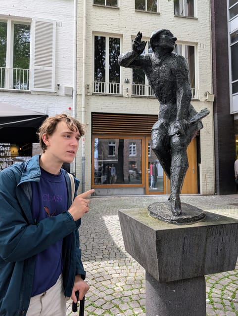 2H Walking Tour Maastricht - The Jekerkwartier: A Walk Through the Jeker Quarter
