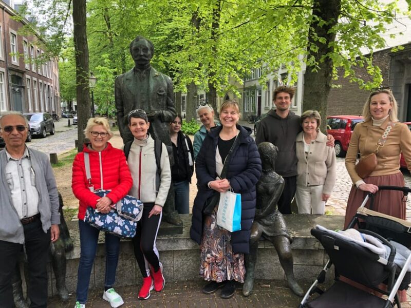 2H Walking Tour Maastricht - Maastricht Small-Group Walking Tour: A Practical Choice
